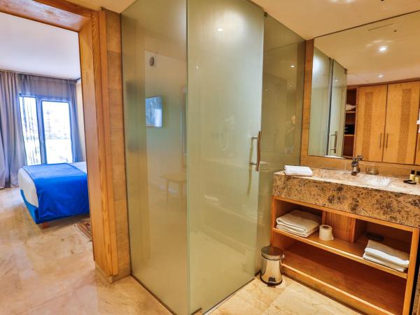 Hotel Cote ocean Mogador : photo 2 de la chambre chambre triple - vue sur mer