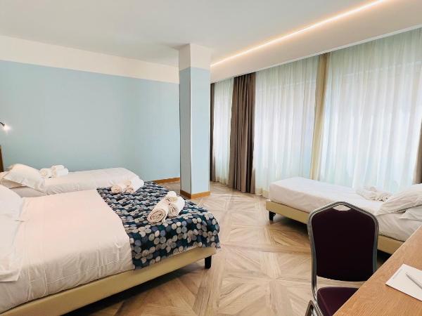 Catania Sea Palace Hotel : photo 2 de la chambre chambre familiale supérieure