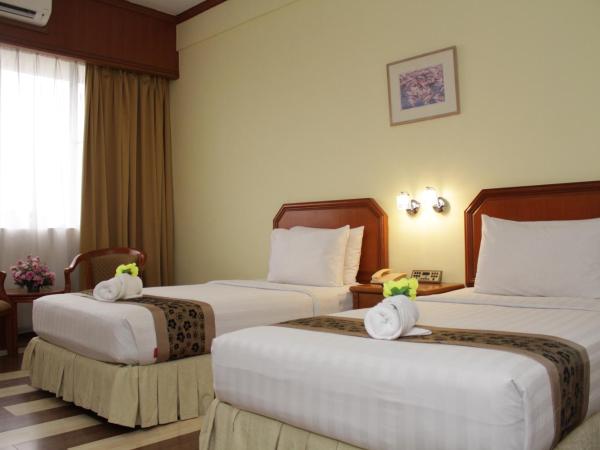 Hotel Sandakan : photo 3 de la chambre chambre deluxe double ou lits jumeaux