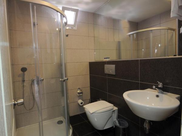Sonnen Hotel-All Inclusive : photo 4 de la chambre chambre double - vue sur jardin