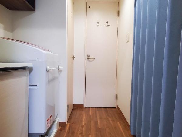 Rooms : photo 1 de la chambre appartement avec douche