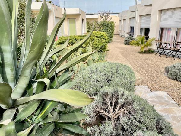 Amerique Hotel Palavas - Piscine - Plage : photo 9 de la chambre chambre familiale