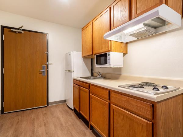 WoodSpring Suites Houston Westchase : photo 3 de la chambre chambre 2 lits doubles - accessible aux personnes à mobilité réduite - non-fumeurs