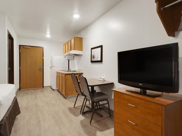 WoodSpring Suites Houston Westchase : photo 4 de la chambre chambre double avec 2 lits doubles - non-fumeurs