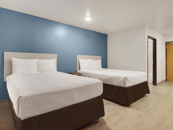 WoodSpring Suites Houston Willowbrook : photo 4 de la chambre studio avec 2 lits doubles