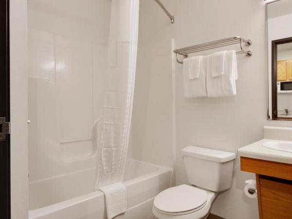 WoodSpring Suites Houston Willowbrook : photo 4 de la chambre chambre double avec 2 lits doubles - non-fumeurs