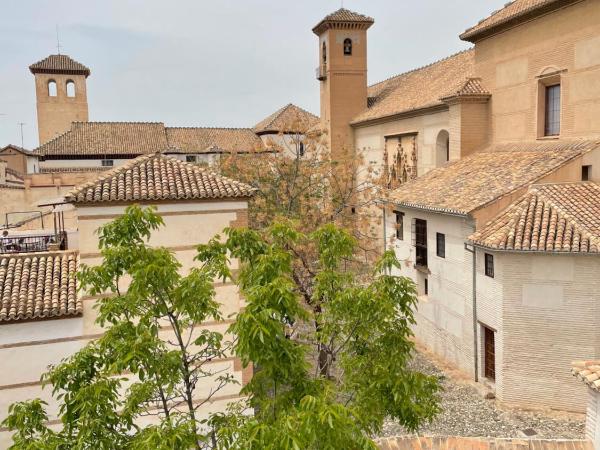 Hotel Santa Isabel La Real : photo 3 de la chambre chambre double ou lits jumeaux supérieure