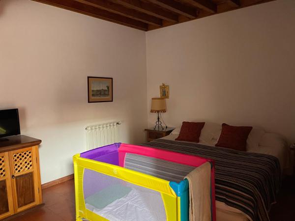 Hotel Santa Isabel La Real : photo 4 de la chambre chambre double ou lits jumeaux classique