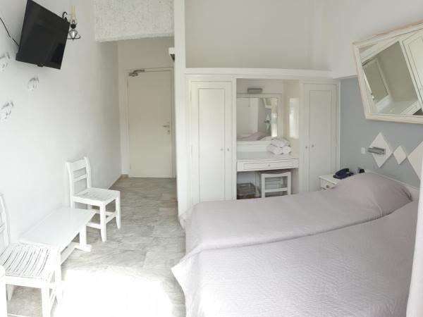 Porto Castello : photo 10 de la chambre chambre double ou lits jumeaux