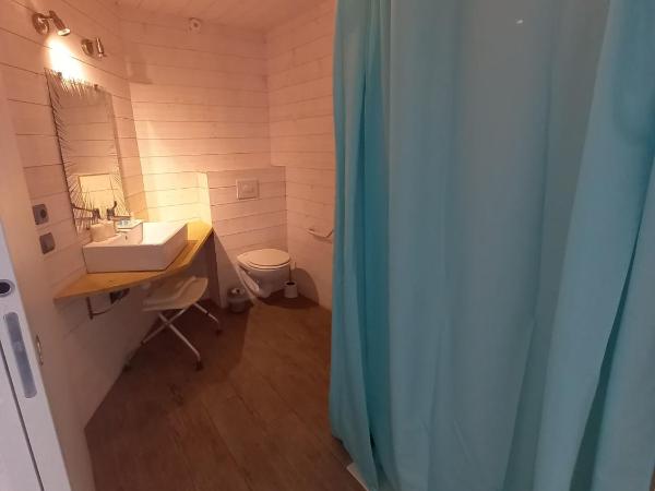 Sunrise Beach Hotel : photo 3 de la chambre chambre lit king-size - accessible aux personnes à mobilité réduite