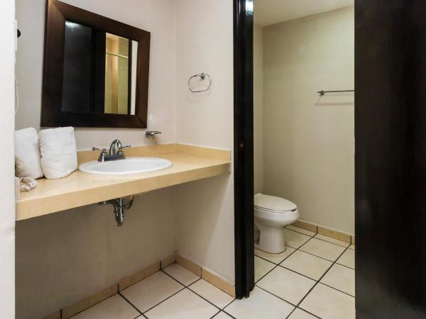 Boca Inn Hotel & Suites : photo 7 de la chambre standard
