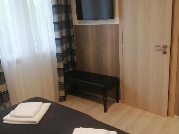 Filsdeger Royal Panzió : photo 2 de la chambre chambre double avec balcon