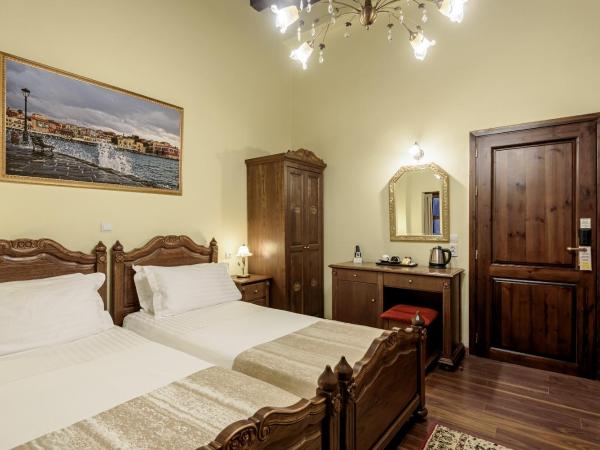 Porto Del Colombo Traditional Boutique Hotel : photo 9 de la chambre chambre double ou lits jumeaux - vue sur ville