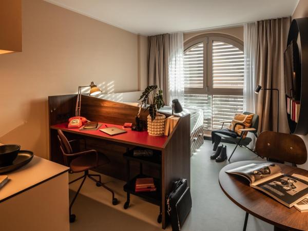 Revo Munich : photo 2 de la chambre studio work