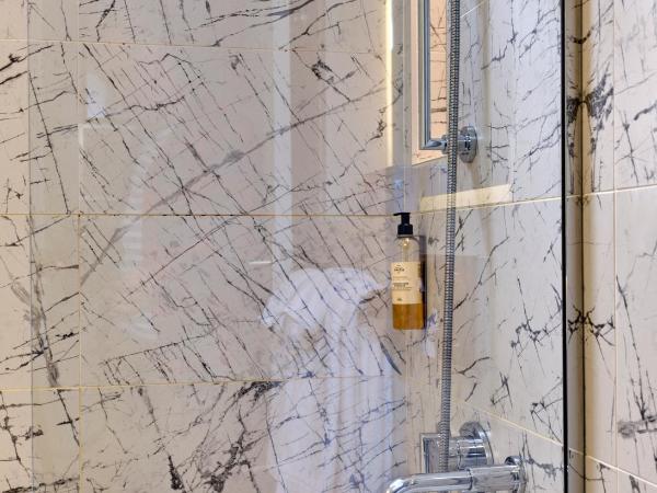 Beausejour Ranelagh : photo 9 de la chambre chambre double supérieure