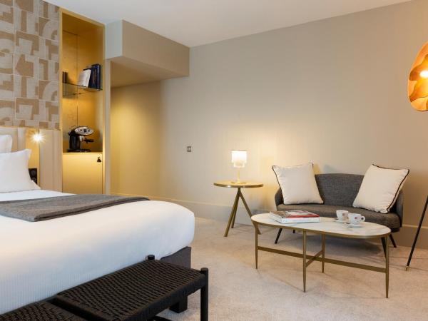 Le Saint Gervais Hotel & Spa Handwritten Collection : photo 5 de la chambre suite avec 1 lit double et 2 lits jumeaux