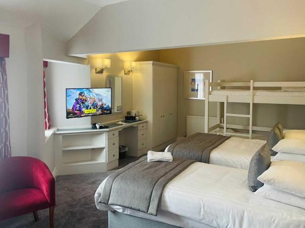 Cliffs Hotel : photo 2 de la chambre chambre familiale (2 adultes + 3 enfants)