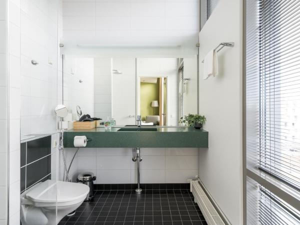 Hiisi Hotel Helsinki Jätkäsaari : photo 5 de la chambre chambre lits jumeaux standard