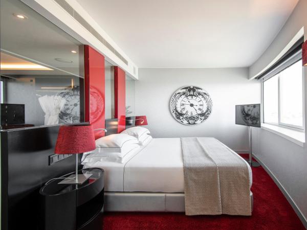 MYRIAD by SANA Hotels : photo 1 de la chambre suite