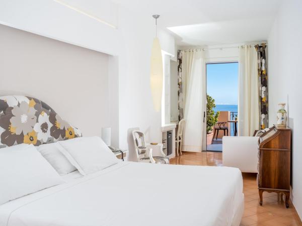 Hotel Belair : photo 9 de la chambre chambre de luxe avec terrasse - vue sur mer