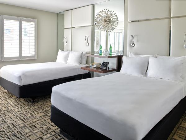 Hotel Ziggy Los Angeles : photo 2 de la chambre hébergement avec 2 lits doubles