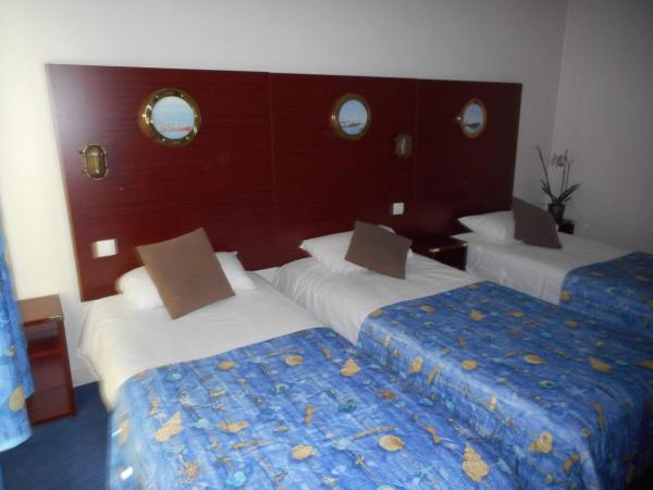 Hôtel Les Gens de Mer La Rochelle : photo 6 de la chambre chambre familiale (3 adultes)