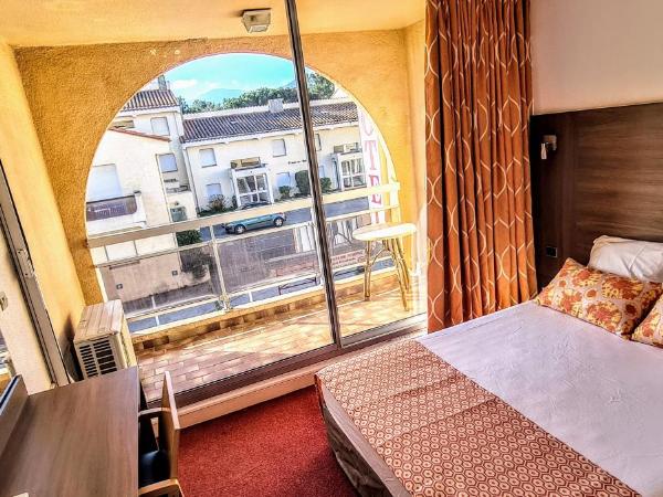 Hôtel Le Maritime : photo 2 de la chambre chambre double standard avec terrasse