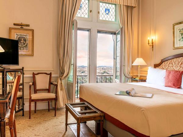 Hotel de la Cité & Spa MGallery : photo 10 de la chambre chambre double supérieure avec 1 lit king-size