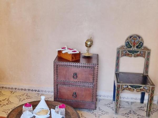 Riad Adriana : photo 7 de la chambre chambre double bleue
