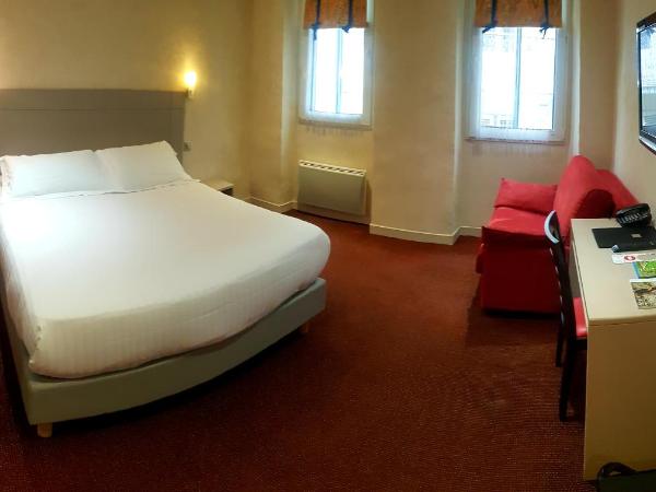 Hotel de la Couronne : photo 6 de la chambre chambre lit queen-size