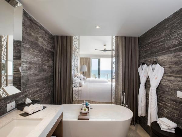 Le Blanc Spa Resort Los Cabos Adults Only All-Inclusive : photo 5 de la chambre  hébergement royal deluxe avec 2 lits doubles - océan