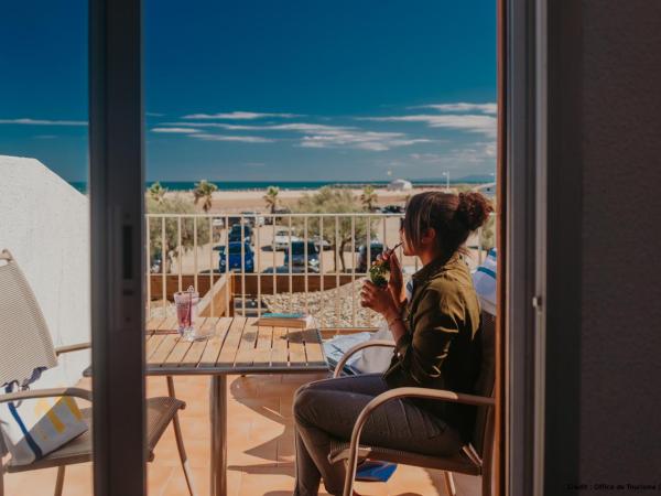 Sunrise Beach Hotel : photo 3 de la chambre chambre triple