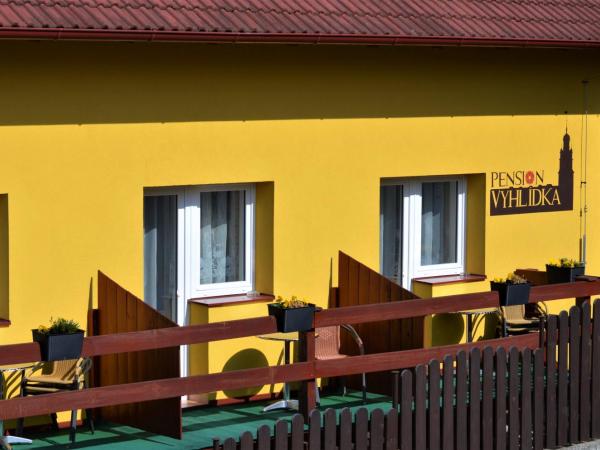 Pension Vyhlídka : photo 8 de la chambre chambre double avec balcon