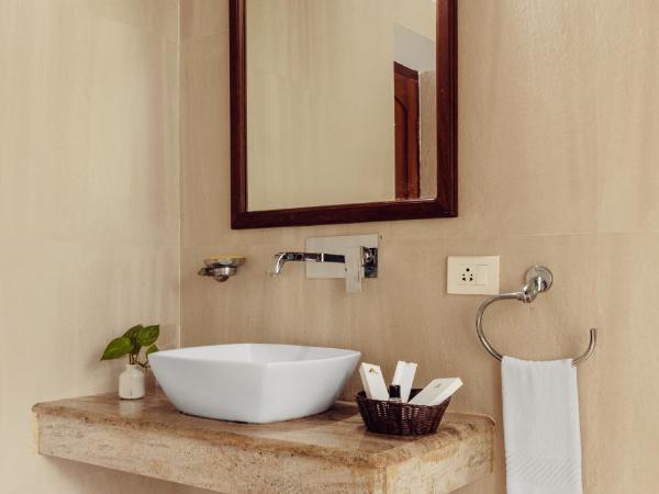 Amritara The Poovath Beachfront Heritage, Fort Kochi : photo 10 de la chambre chambre double standard