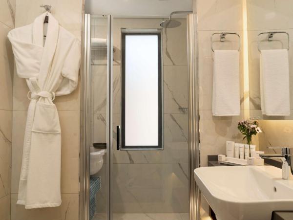 Royan Hotel Hagia Sophia, a member of Radisson Individuals : photo 1 de la chambre suite junior avec hammam - vue sur mer