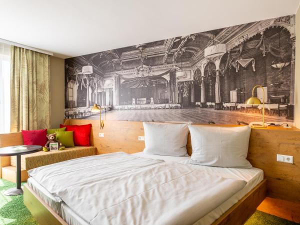 mightyTwice Hotel Dresden : photo 1 de la chambre chambre double lit king-size - comfy