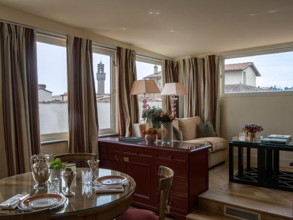 Helvetia&Bristol Firenze - Starhotels Collezione : photo 3 de la chambre suite panoramique helvetia « suite tentation »