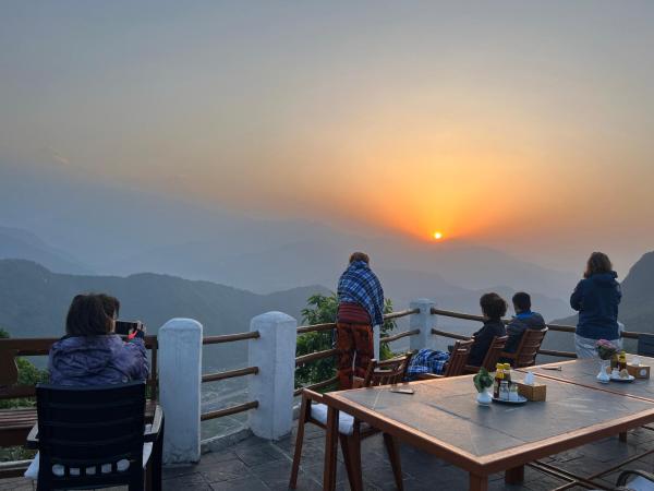 ES Deurali Resort : photo 1 de la chambre chambre lit king-size supérieure