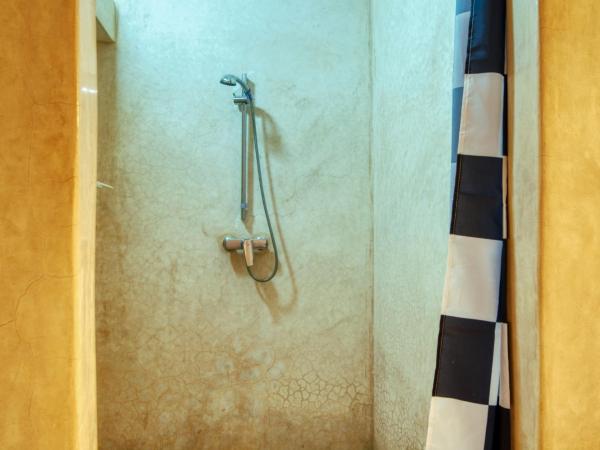 Villas 95 Appart'Hôtel : photo 10 de la chambre appartement 2 chambres