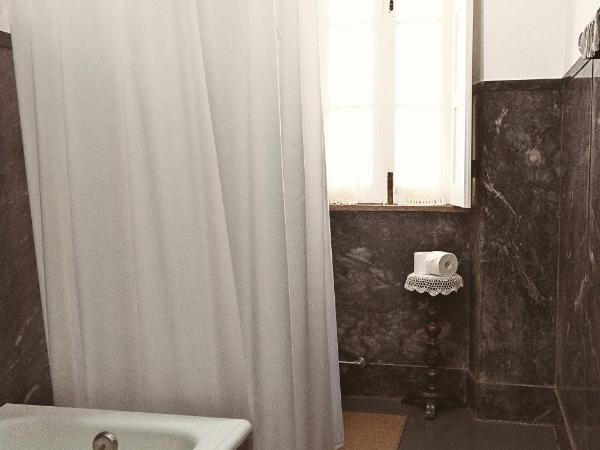 6/4 de Sado : photo 8 de la chambre chambre double avec salle de bains privative extérieure