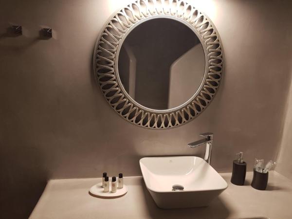 Evas House : photo 10 de la chambre chambre double supérieure avec mini-piscine