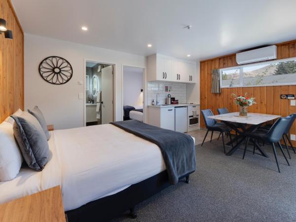 Archway Motels & Chalets : photo 10 de la chambre studio familial