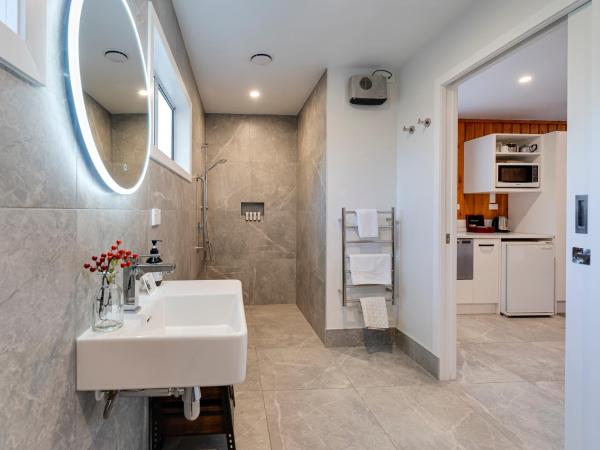 Archway Motels & Chalets : photo 6 de la chambre chalet avec accès supérieur