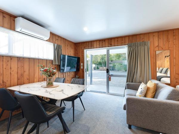 Archway Motels & Chalets : photo 5 de la chambre chalet avec accès supérieur