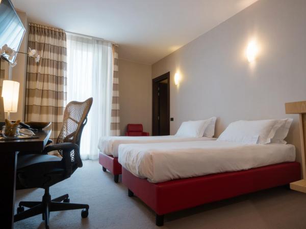 UNAHOTELS MH Matera : photo 2 de la chambre chambre familiale