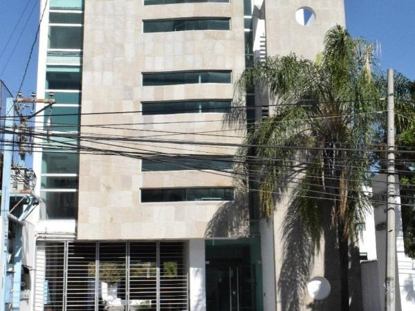 Room in Guest room - Habitacion Tipo Hotel En Obispado : photo 6 de la chambre chambre triple