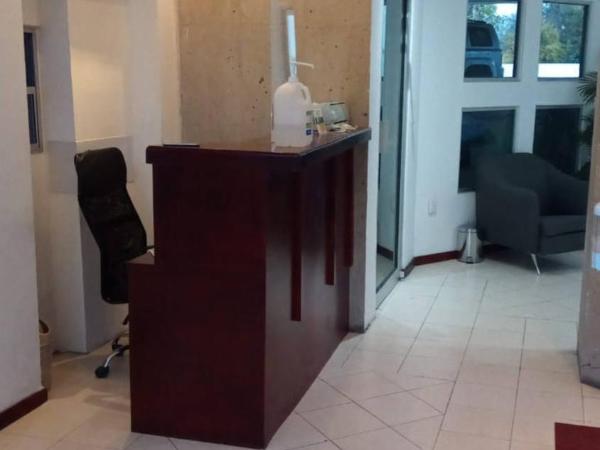 Room in Guest room - Habitacion Tipo Hotel En Obispado : photo 7 de la chambre chambre triple