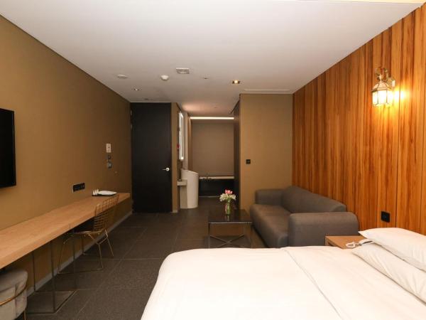 Hotel The Designers Hongdae : photo 2 de la chambre suite - bed type selected at check-in(double or twin)