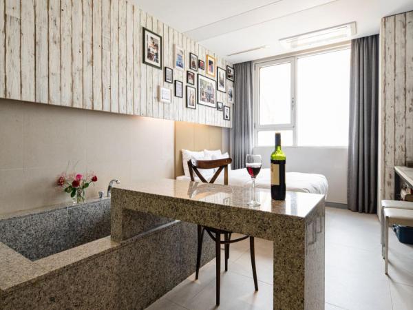 Hotel The Designers Hongdae : photo 7 de la chambre suite - bed type selected at check-in(double or twin)