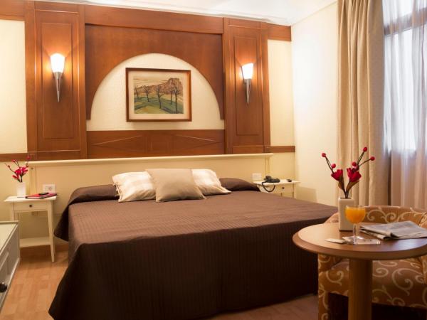 Hotel Pasarela : photo 6 de la chambre chambre double ou lits jumeaux